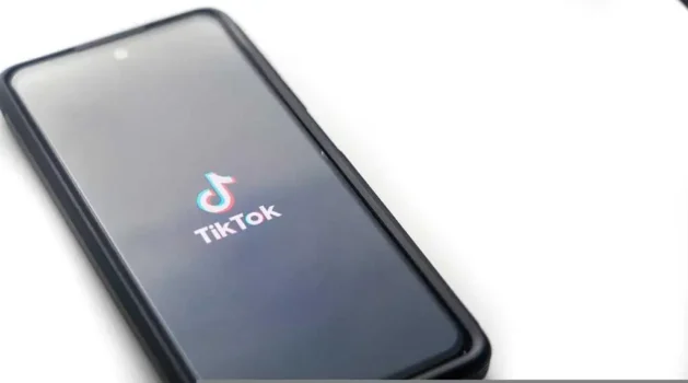 TikTok User in der Nähe finden